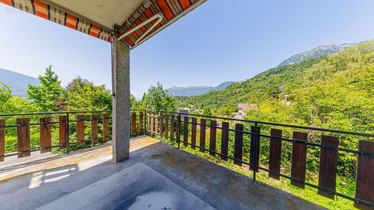 Maison à ALBERTVILLE