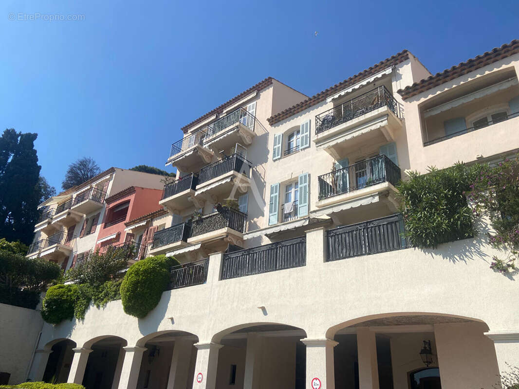 Appartement à LE CANNET