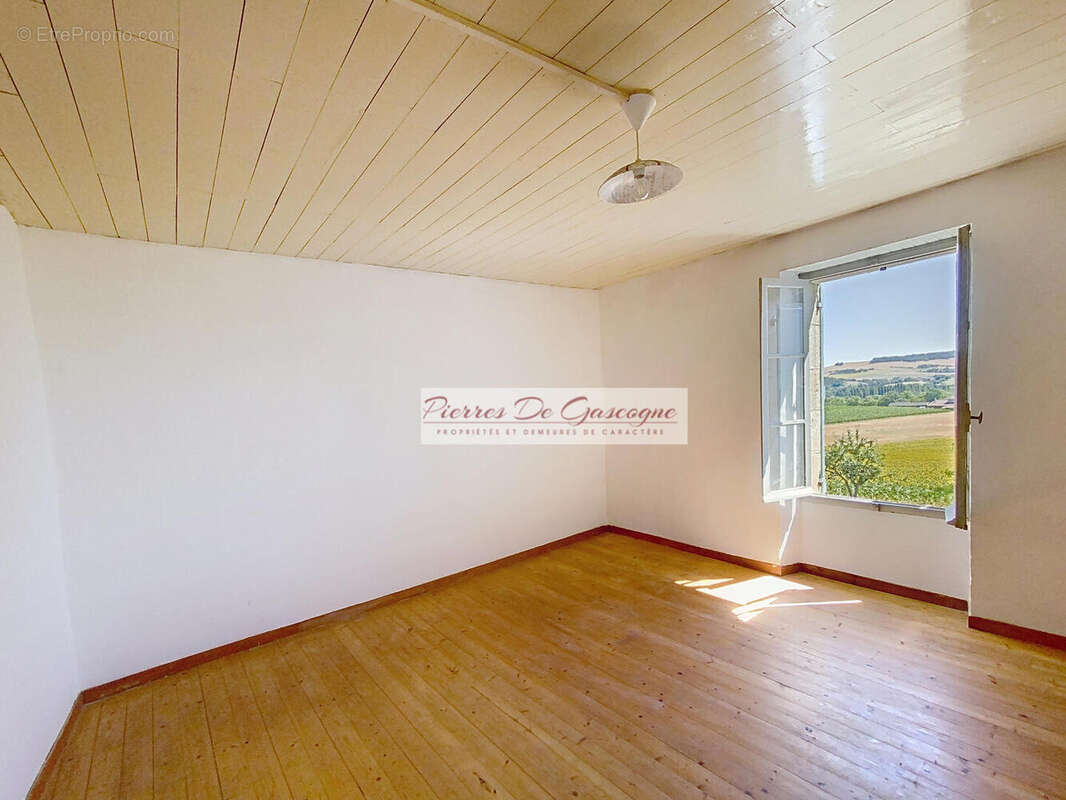 Chambre 3 - Maison à CASTERA-VERDUZAN