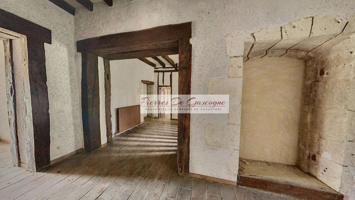 antras00014 - Maison à VIC-FEZENSAC