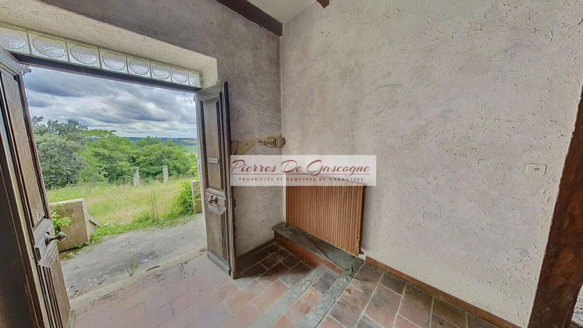 antras00026 - Maison à VIC-FEZENSAC