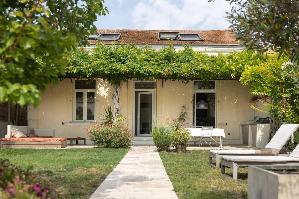 Maison à ARLES