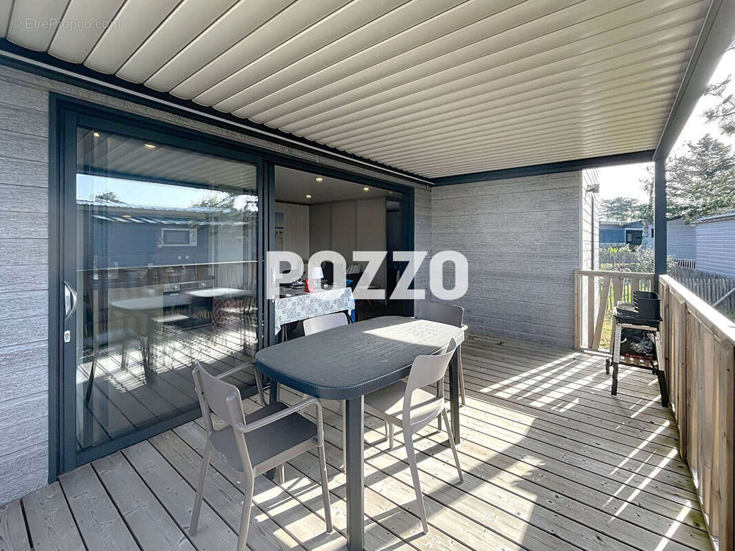 Maison à JULLOUVILLE