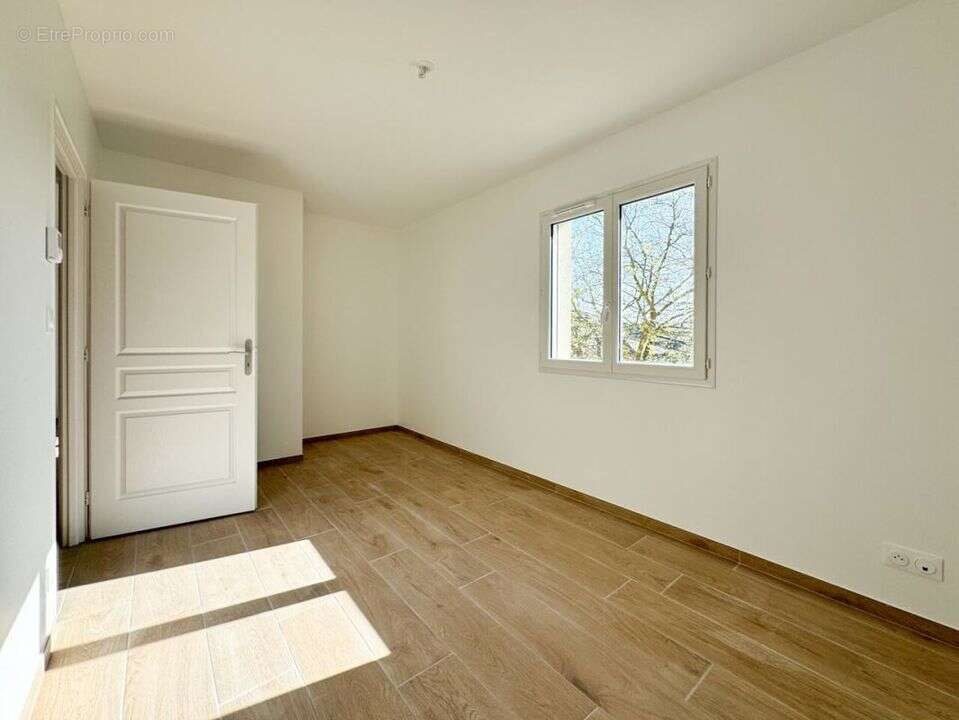 Maison à ROMANS-SUR-ISERE