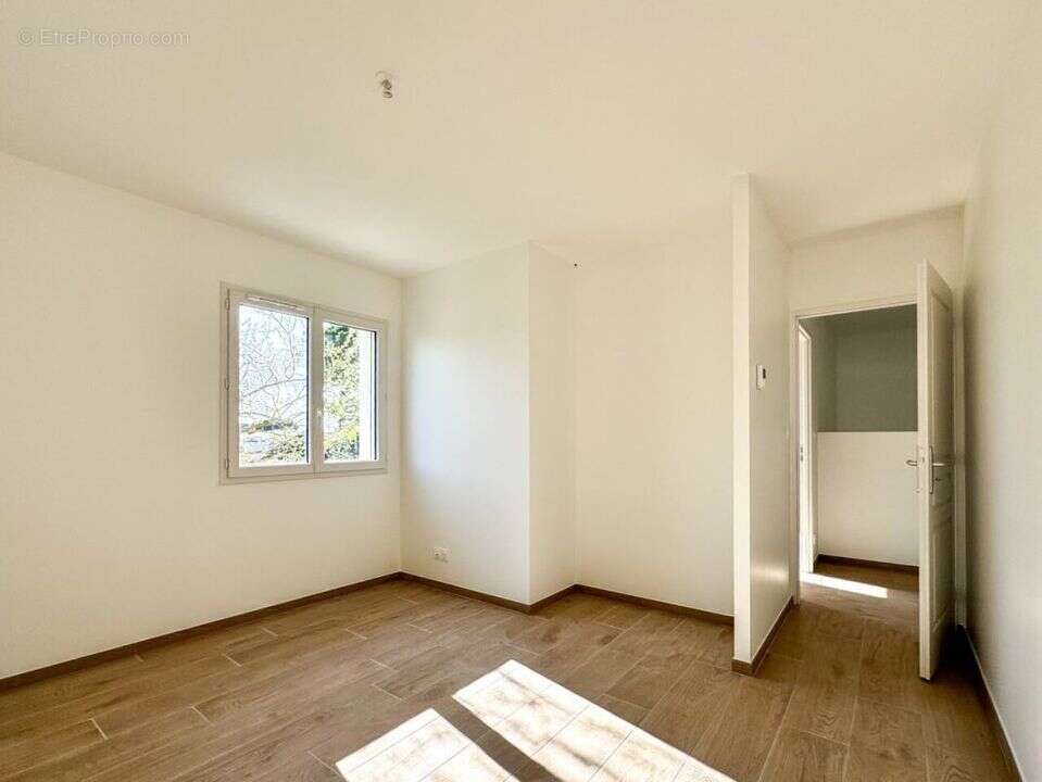 Maison à ROMANS-SUR-ISERE