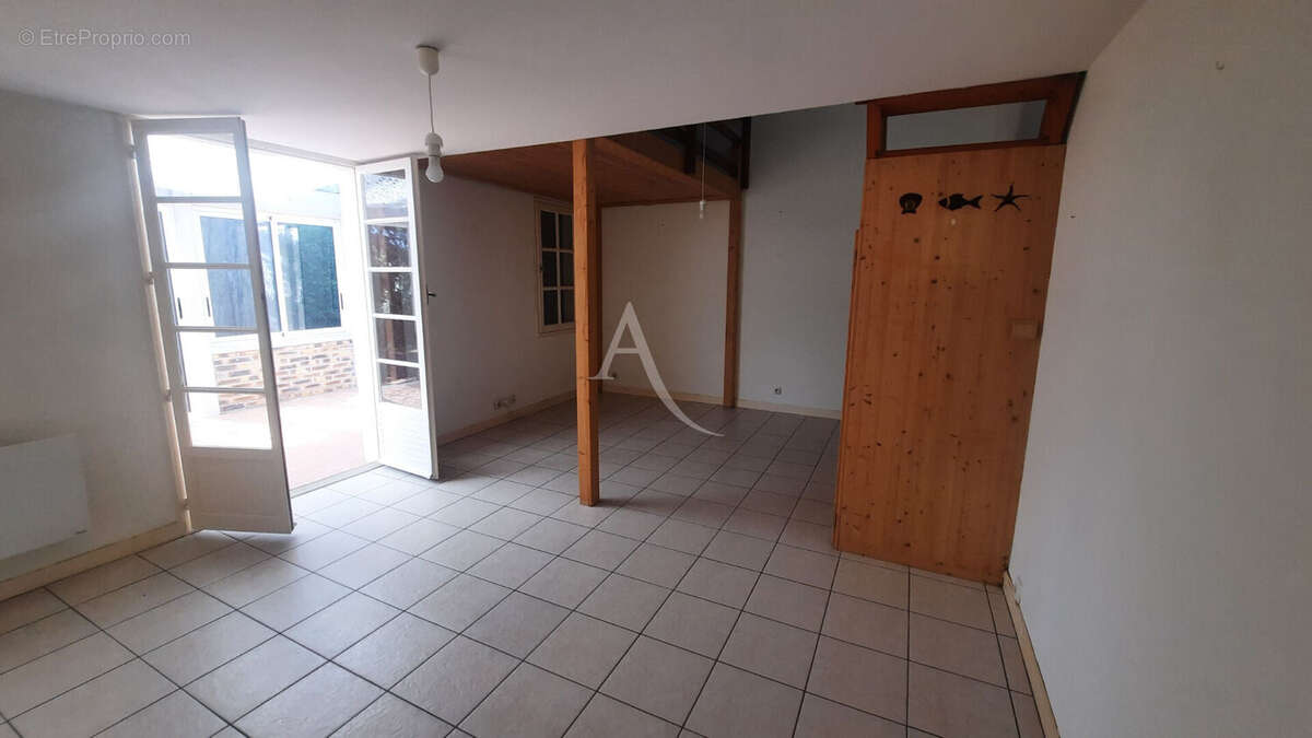 Appartement à BARBATRE