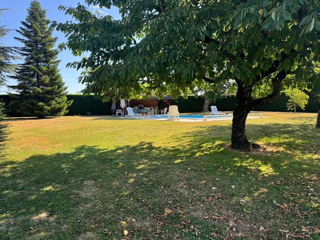 Terrain à CHENS-SUR-LEMAN