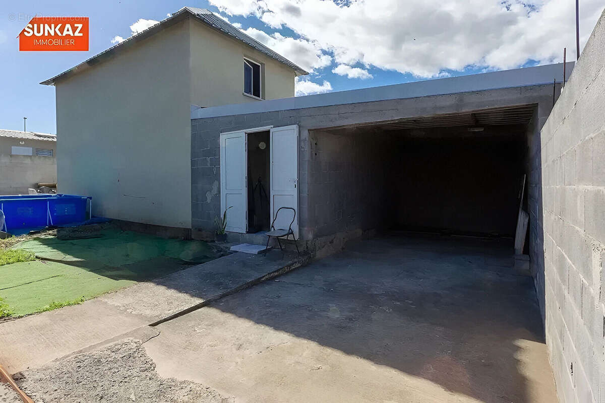 Maison à SAINT-PIERRE