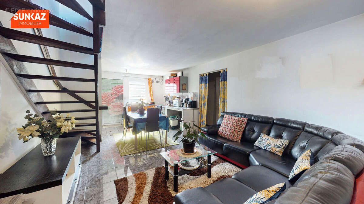 Maison à SAINT-PIERRE