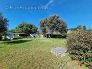 Terrain à LA COUARDE-SUR-MER