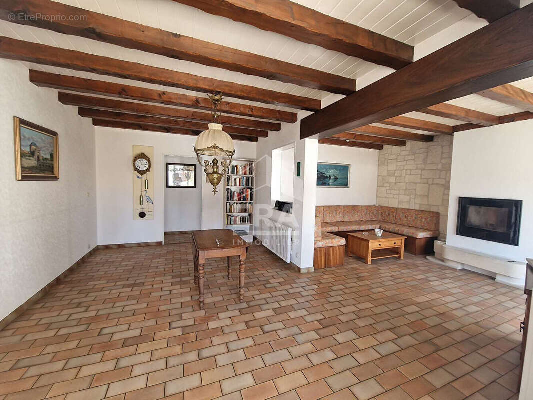 Maison à LA COUARDE-SUR-MER