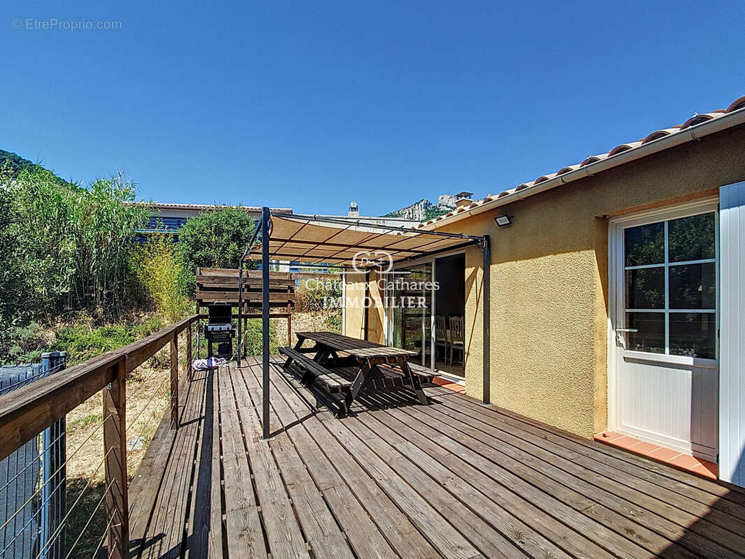 Maison à DUILHAC-SOUS-PEYREPERTUSE