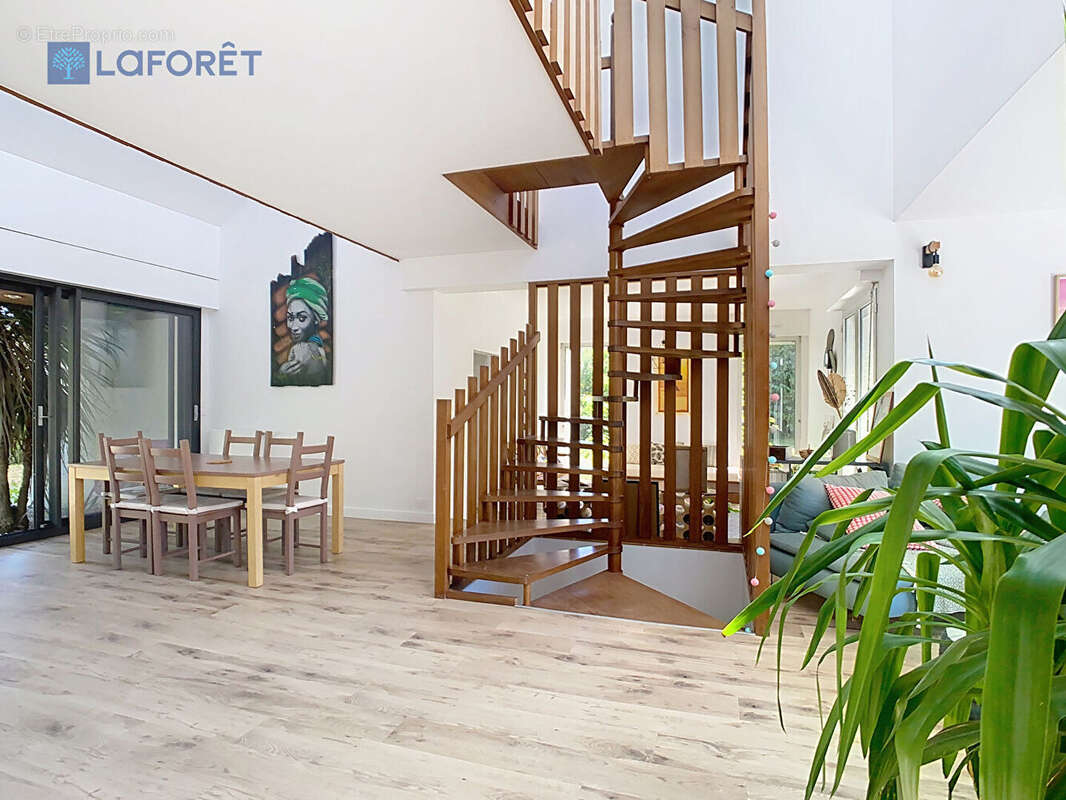 Maison à INZINZAC-LOCHRIST