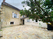 Maison à NESLES-LA-VALLEE