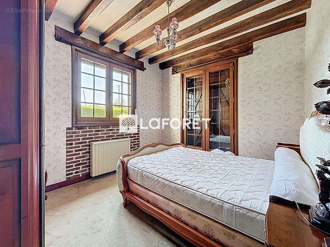 Maison à BONNIERES-SUR-SEINE