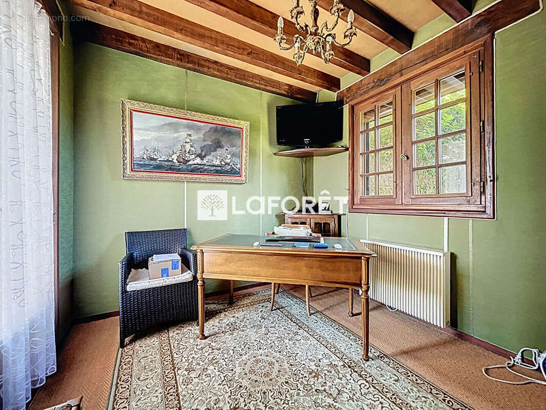 Maison à BONNIERES-SUR-SEINE