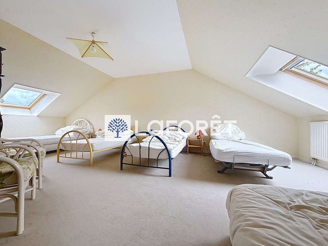 Maison à LE MESNIL-ESNARD