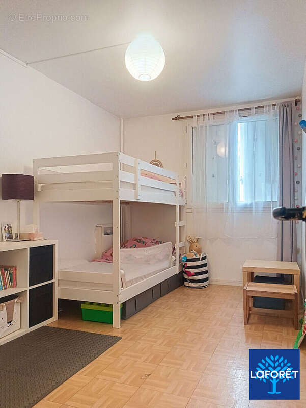 Appartement à NEUILLY-SUR-MARNE