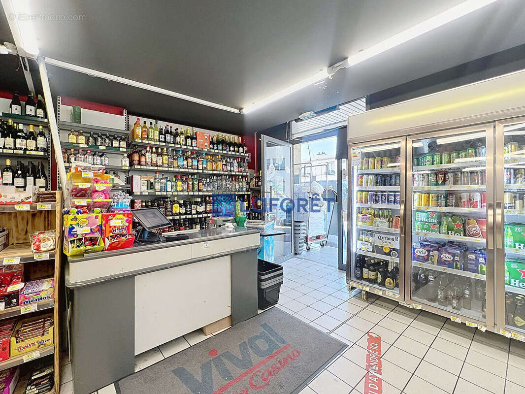 Commerce à SAVIGNY-SUR-ORGE