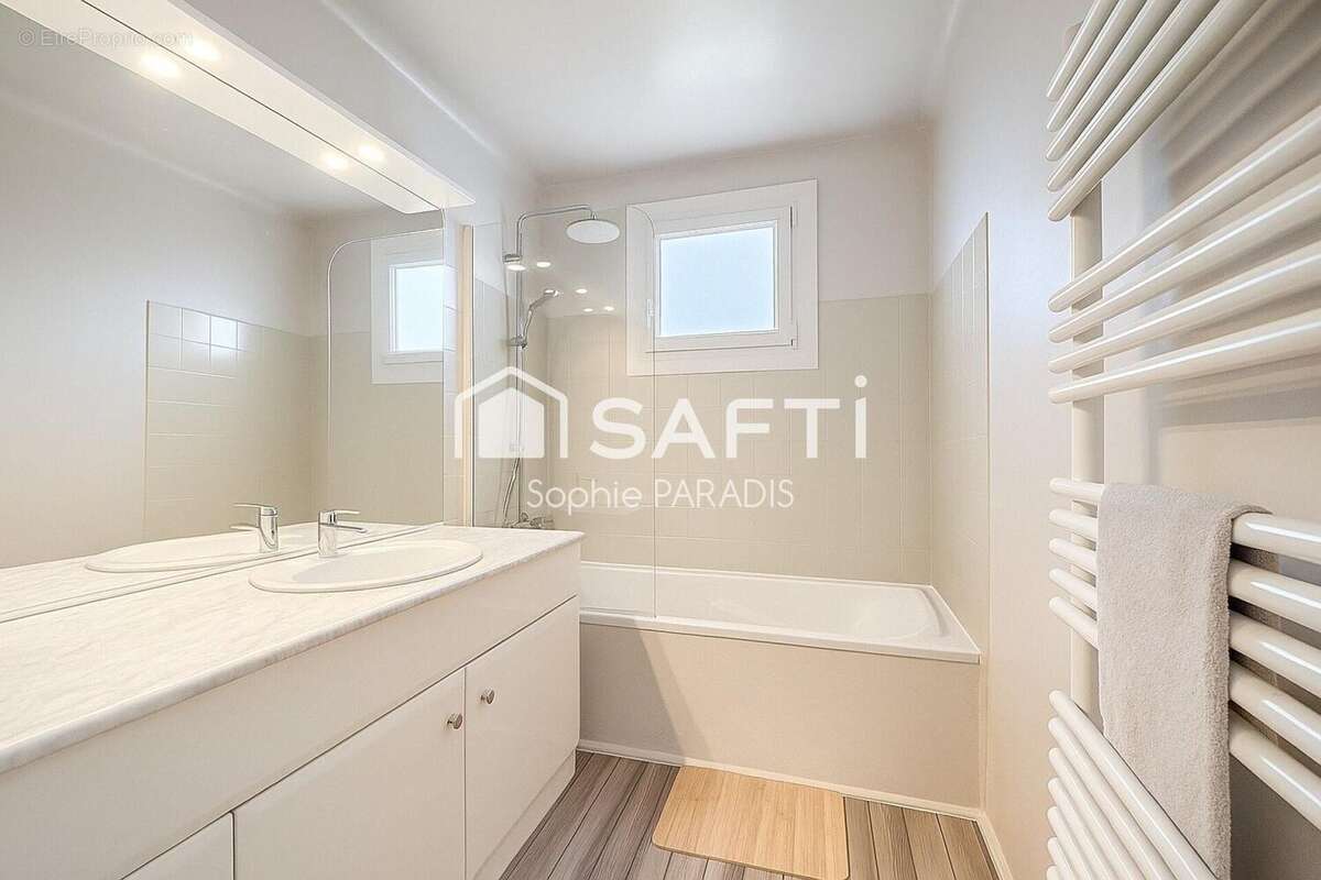 Photo 6 - Appartement à SAINT-RAPHAEL