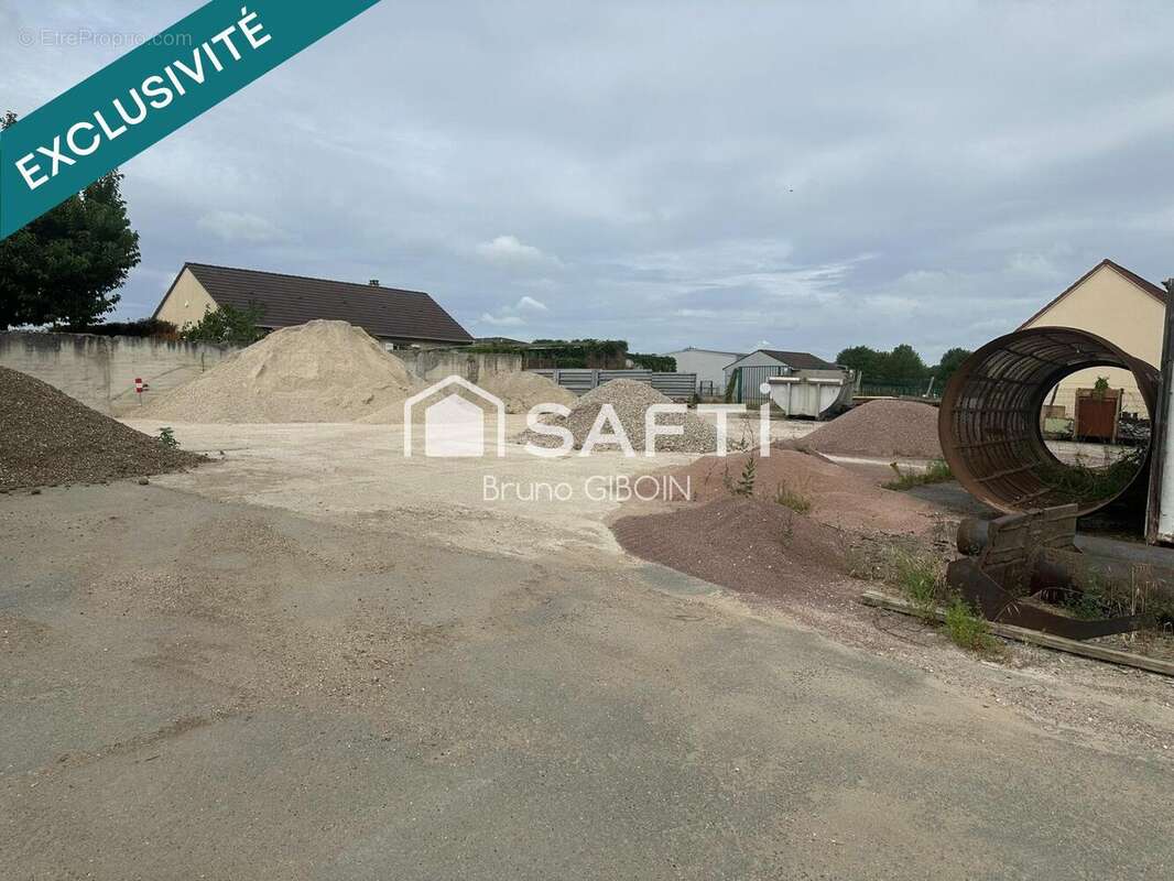 Photo 7 - Commerce à SULLY-SUR-LOIRE