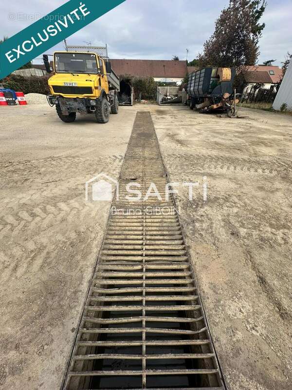 Photo 8 - Commerce à SULLY-SUR-LOIRE