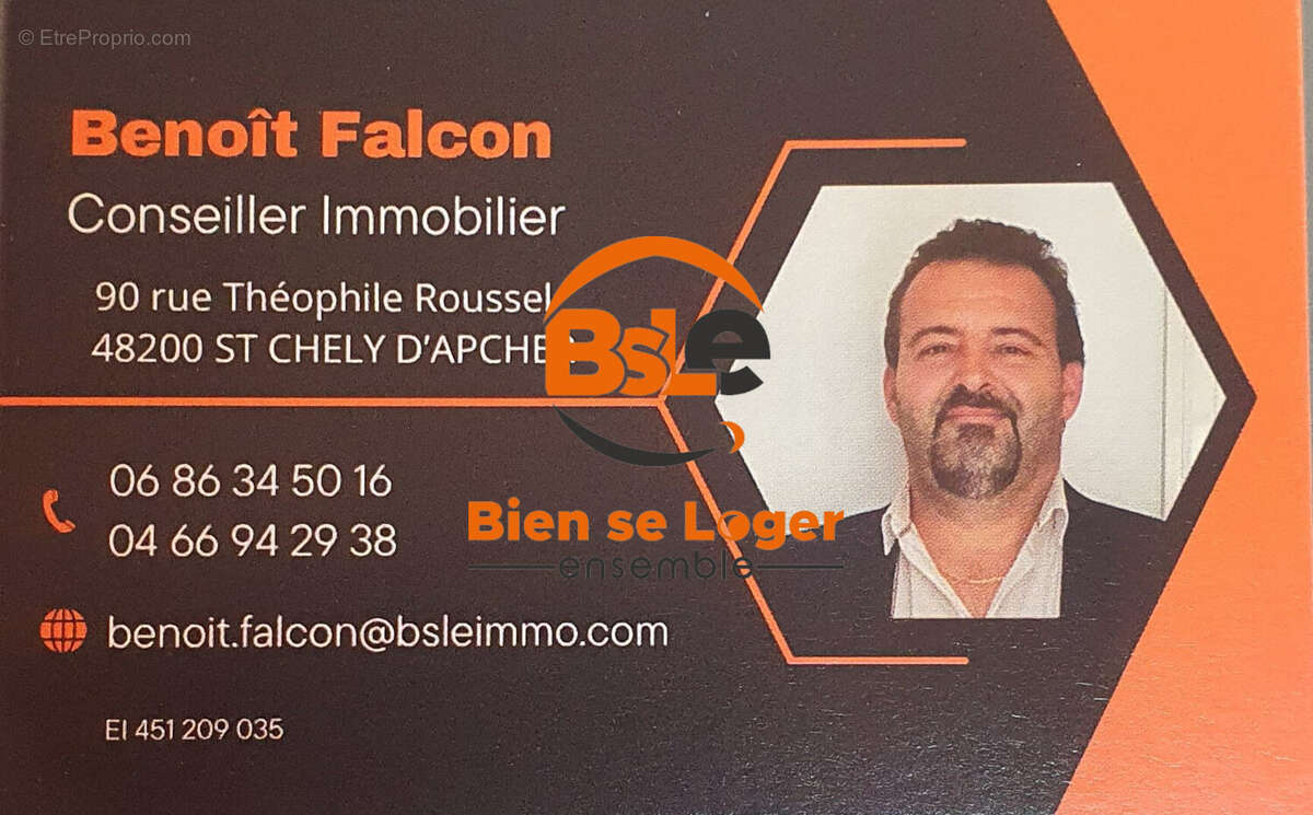 BSLE Saint Chely Immeuble de rapport   - Appartement à AUROUX