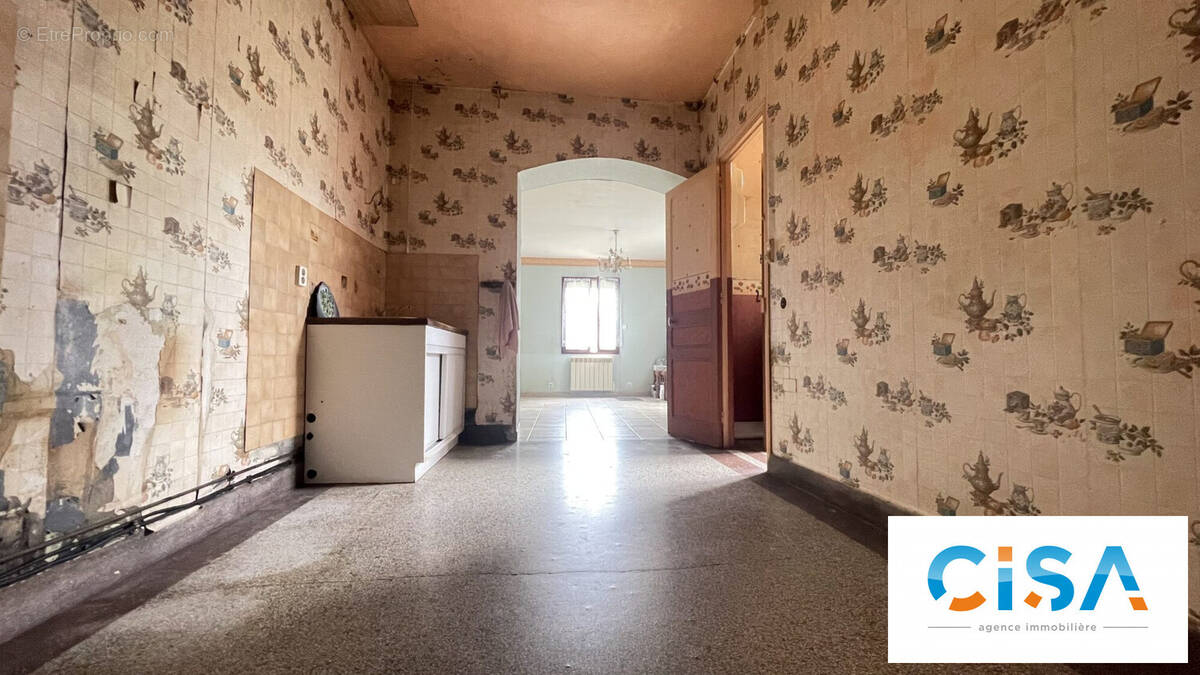 Maison à PONT-SAINTE-MAXENCE