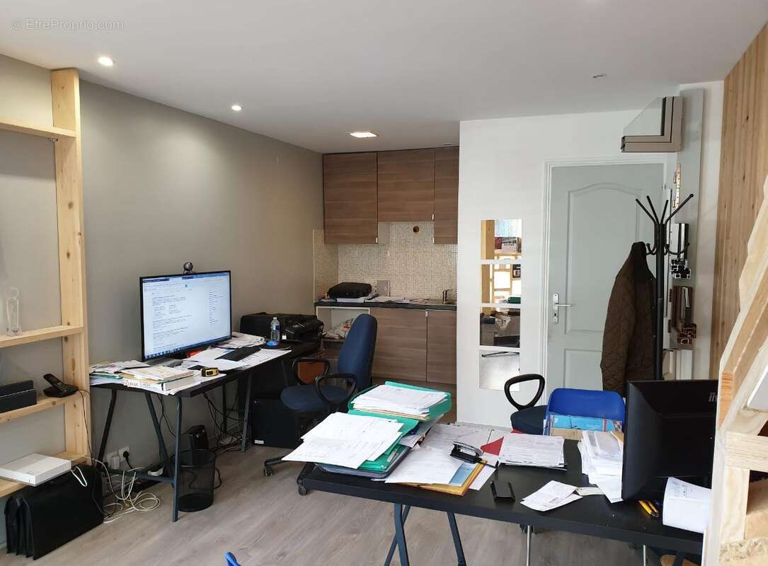 Photo 5 - Commerce à SAINT-MAUR-DES-FOSSES