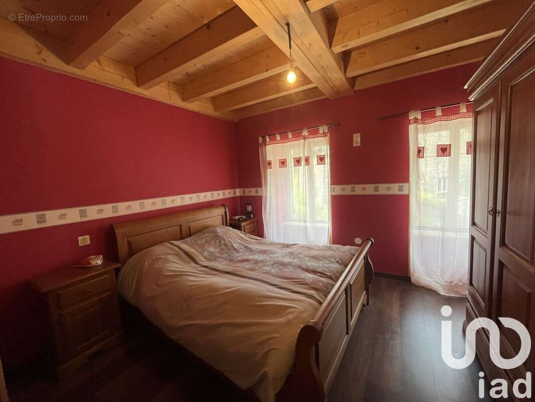 Photo 4 - Maison à ROCHEFORT-MONTAGNE