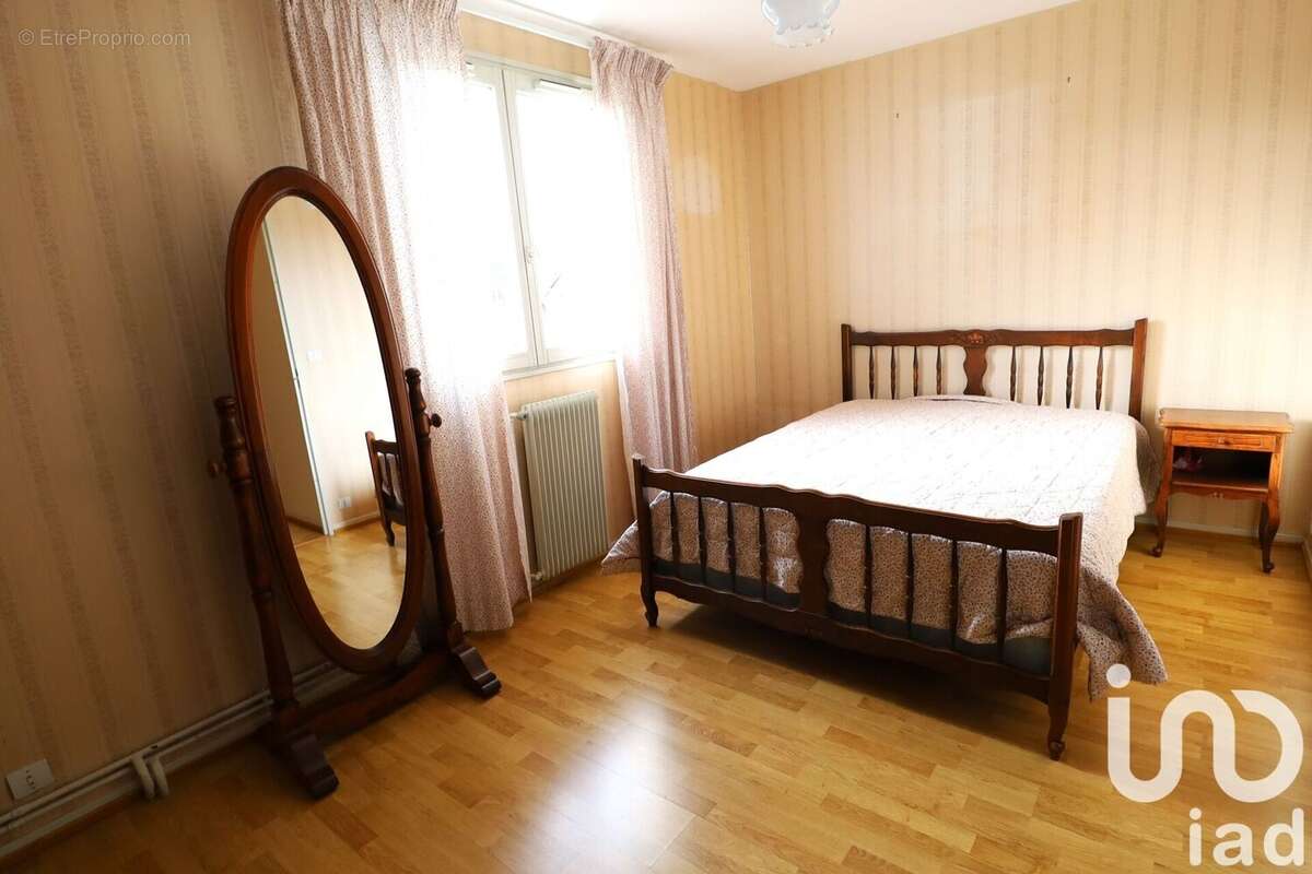 Photo 5 - Maison à CHECY