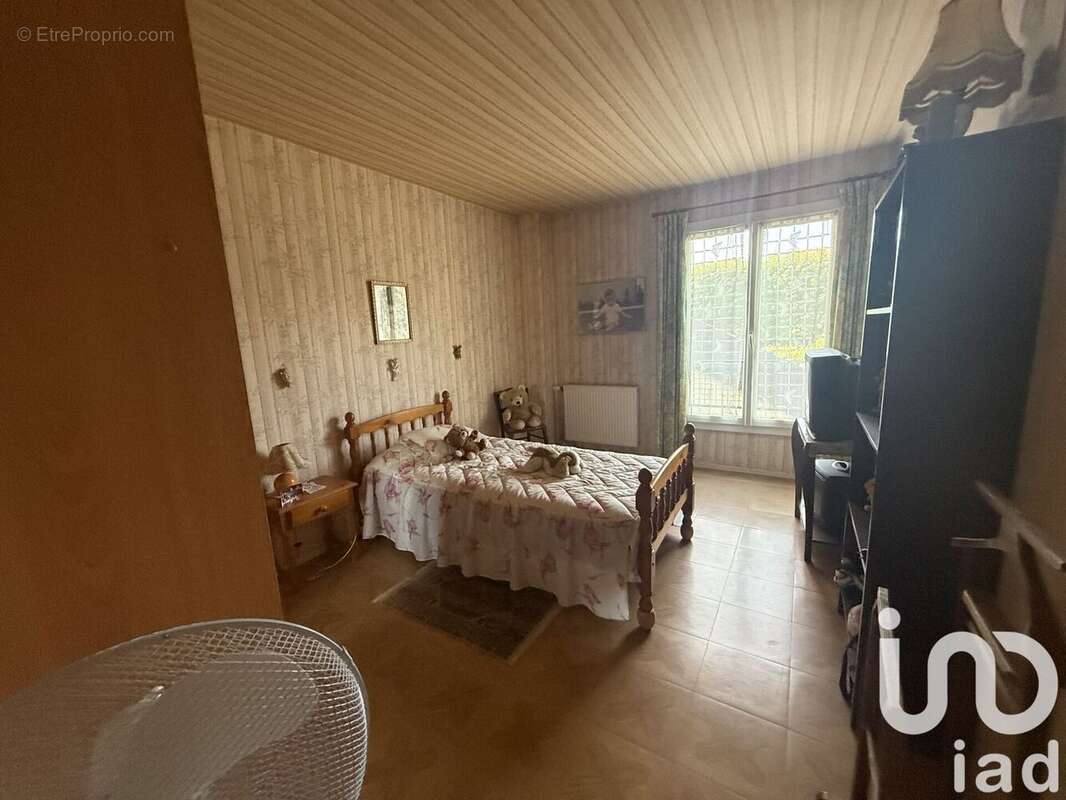 Photo 9 - Maison à SAVIGNY-LE-TEMPLE