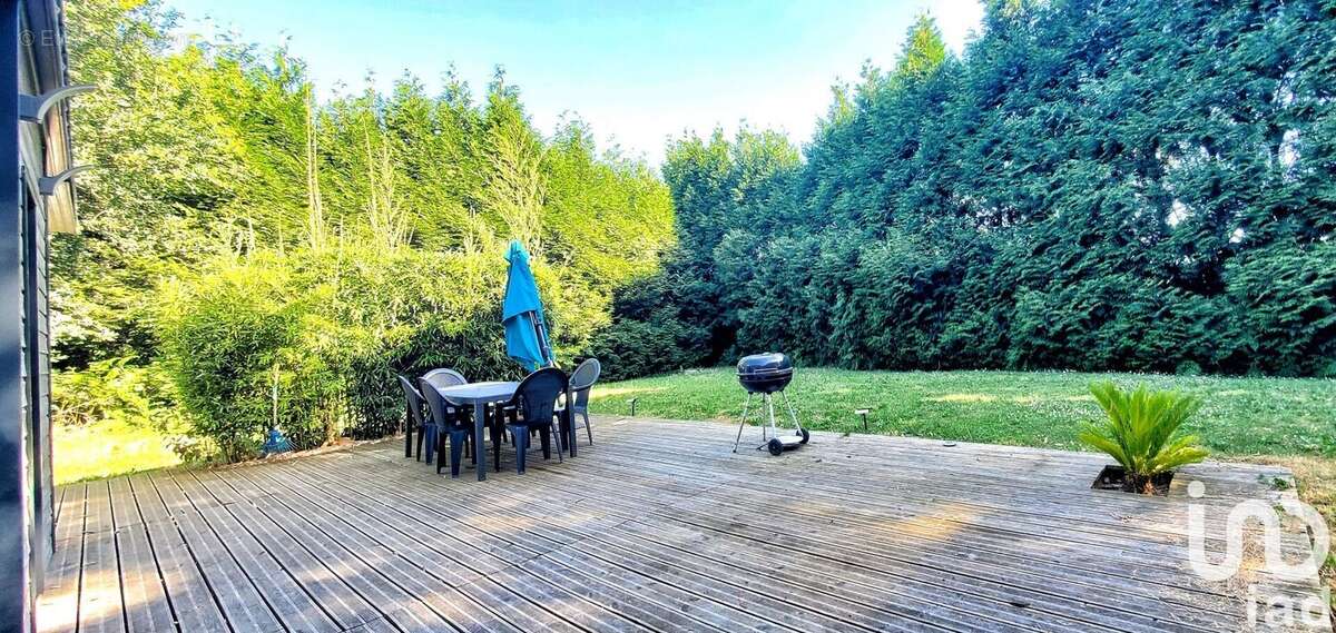 Photo 3 - Maison à LOCQUELTAS