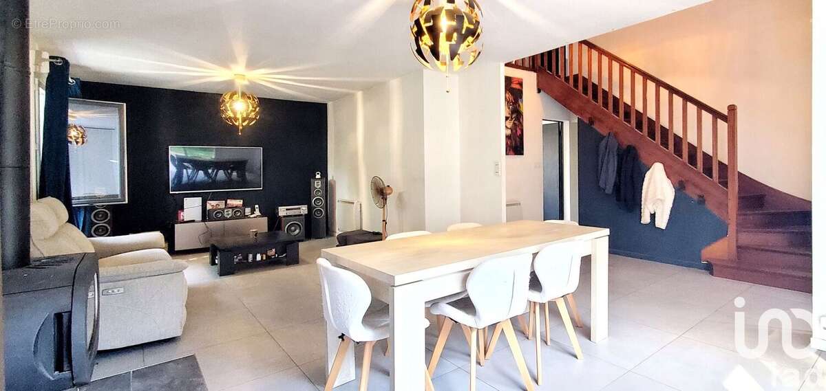 Photo 7 - Maison à LOCQUELTAS