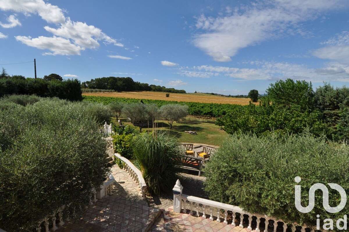 Photo 2 - Maison à SAINT-HILAIRE-DE-BRETHMAS