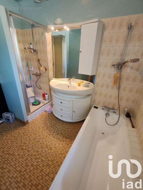 Photo 8 - Maison à YZEURE