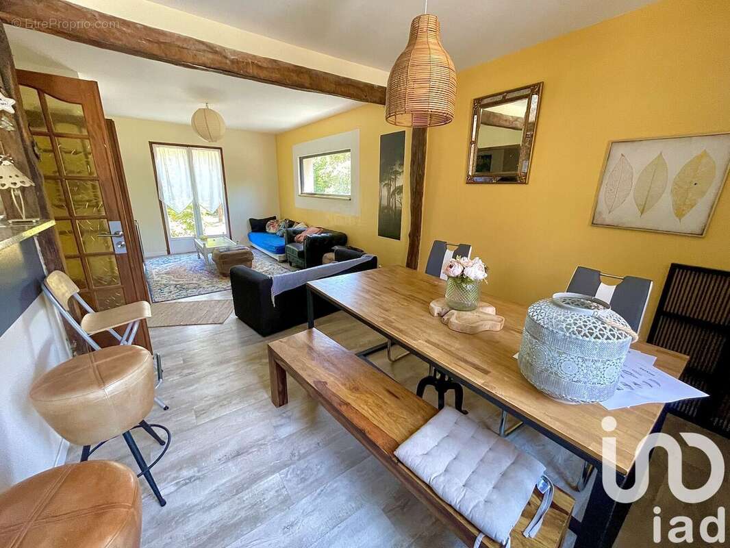 Photo 2 - Maison à MAUVIERES