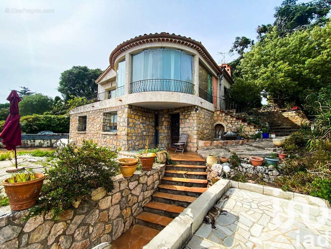 Photo 4 - Maison à MANDELIEU-LA-NAPOULE