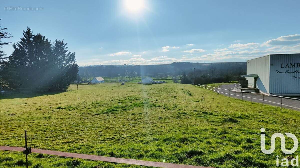 Photo 2 - Terrain à MALIGNY