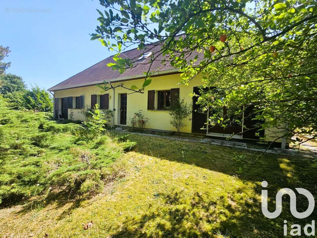 Photo 2 - Maison à LE COUDRAY-MONTCEAUX