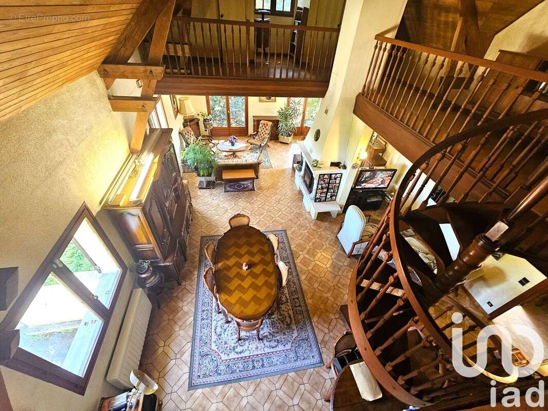 Photo 5 - Maison à LE COUDRAY-MONTCEAUX