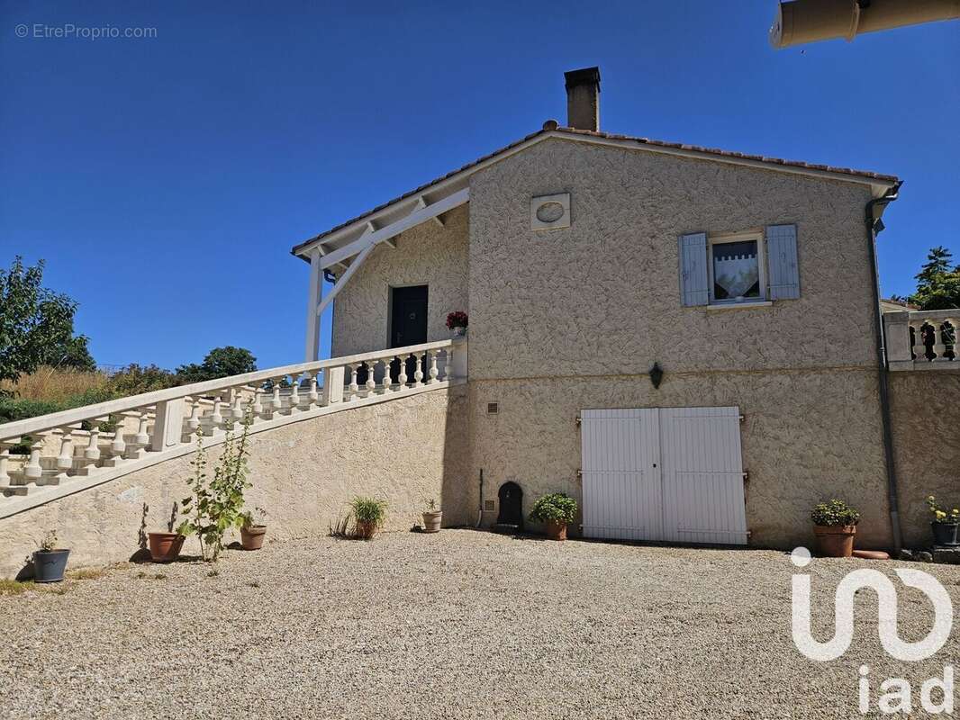 Photo 4 - Maison à LA COURONNE