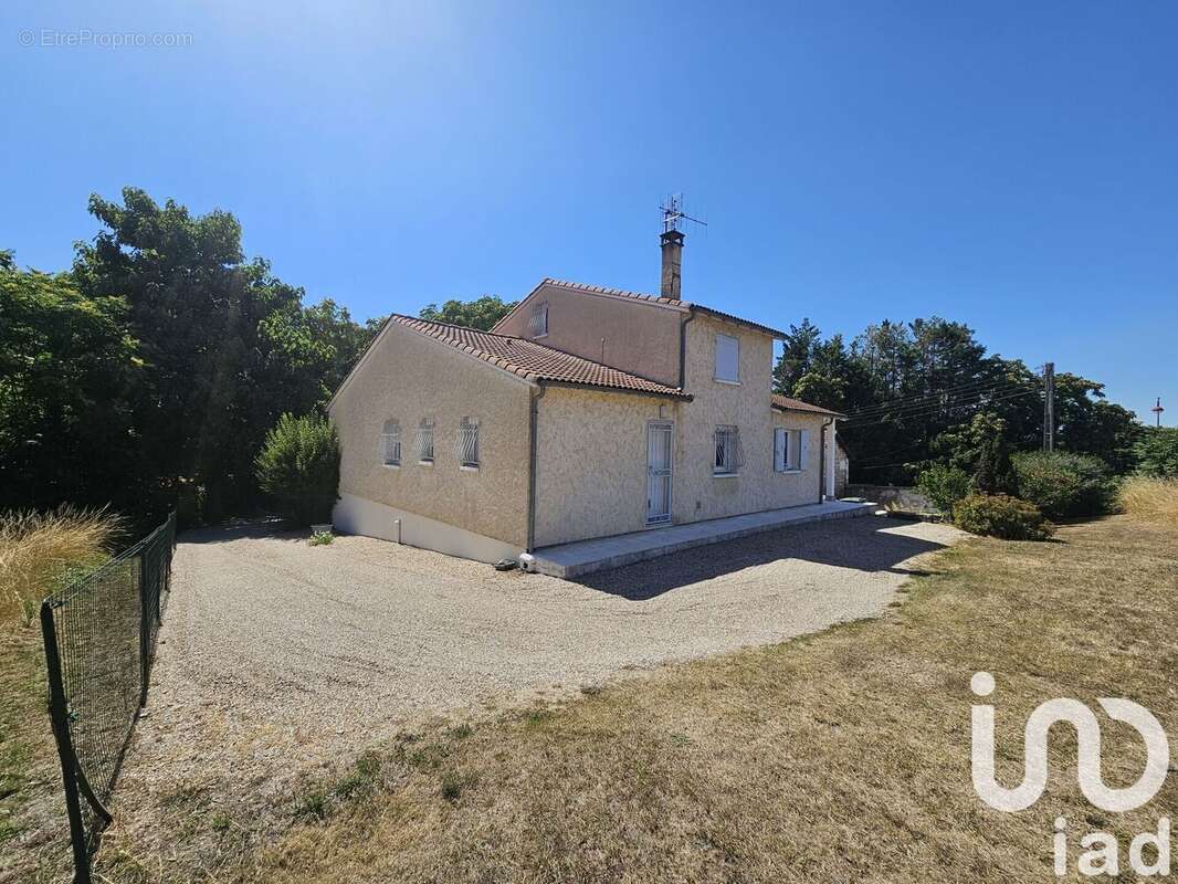 Photo 8 - Maison à LA COURONNE