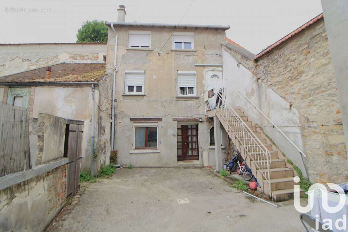 Photo 7 - Appartement à VILLENEUVE-LE-ROI