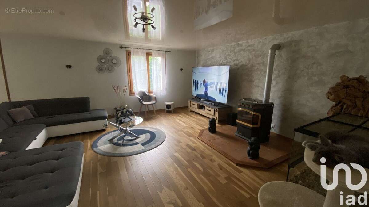 Photo 6 - Maison à MICHERY