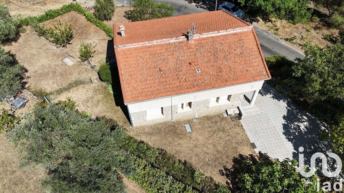 Photo 3 - Maison à CHASSIERS