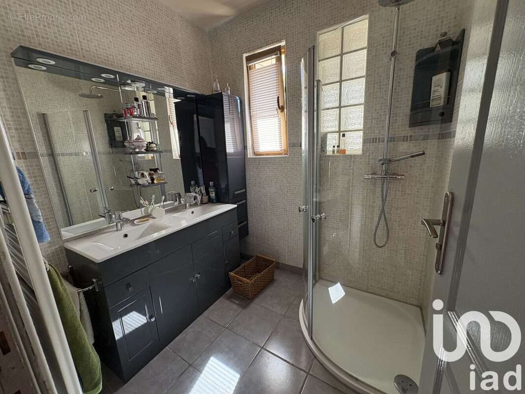 Photo 7 - Maison à CHASSIERS