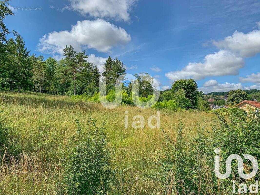 Photo 1 - Terrain à BELLOT