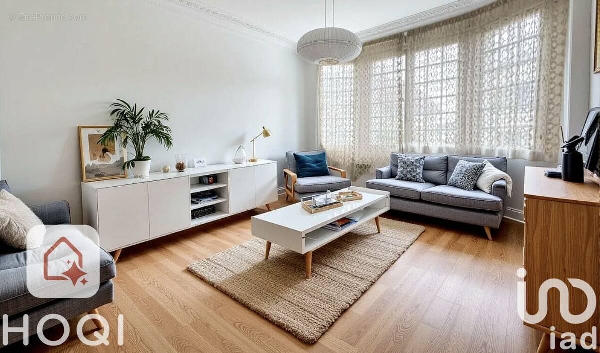 Photo 1 - Maison à VIROFLAY