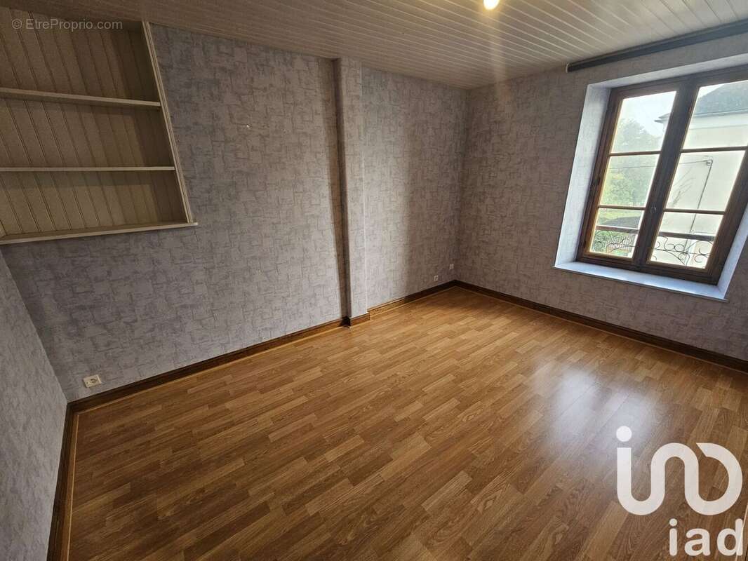 Photo 9 - Maison à MONT-SAINT-PERE